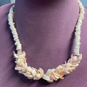Vintage Authentic Hawaiian Puka Shell Beach Necklace w Barrel Clasp